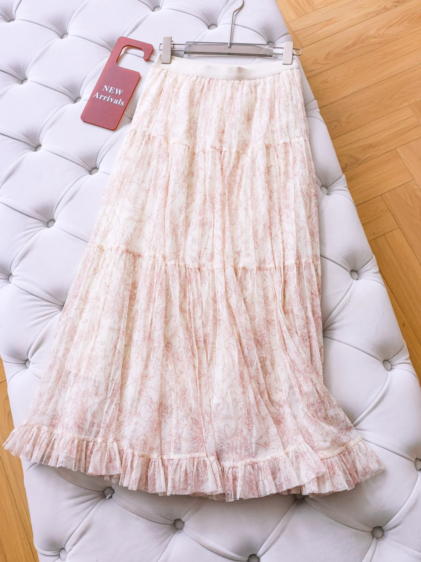 Women's A-Line Midi Skirt Elastic Waist Slimming Gauze Skirt Large Flounce Hem Pleated Long Half-length Skirt W843
Women's A-Line Midi Skirt Elastic Waist Slimming Gauze Skirt Large Flounce Hem Pleated Long Half-length Skirt W843