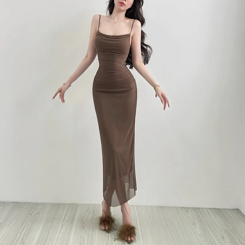 Summer New Hip Hugging Skirt With Fashionable Style And Sexy Suspender Mesh Slimming Dress
Summer New Hip Hugging Skirt With Fashionable Style And Sexy Suspender Mesh Slimming Dress