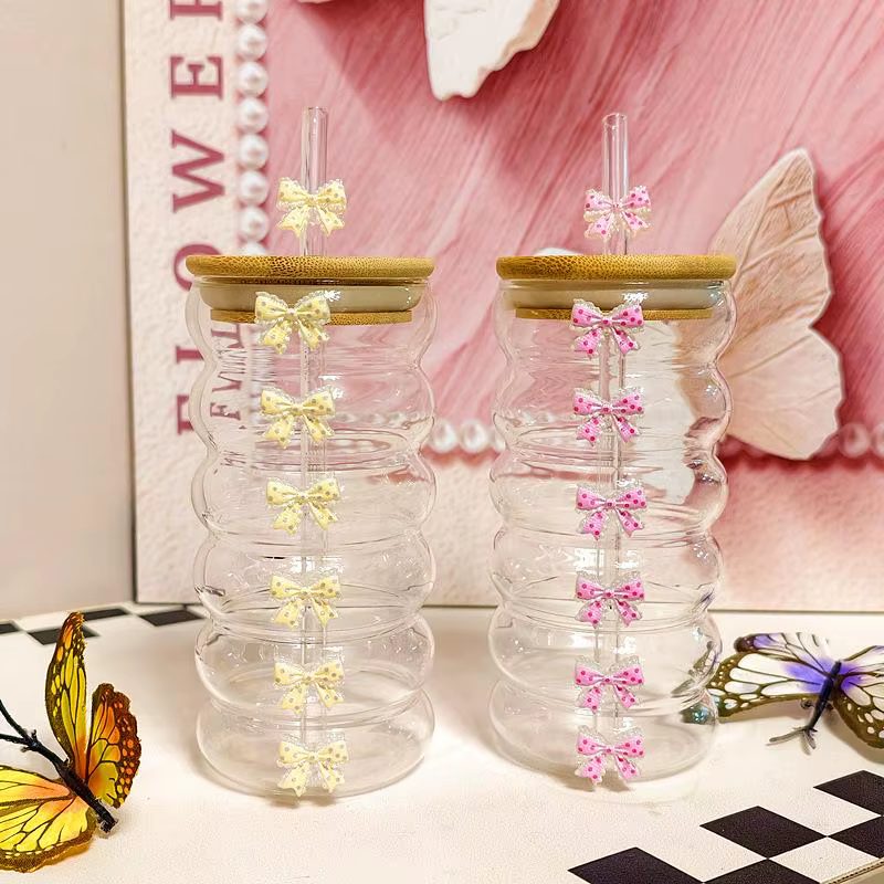 SUSU 1PC Bow Tie Plastic Straw Cup Cute Glass Cup Tumbler Jar Shaped Water Bottle With Lids For Iced Coffee Juice Drinking Cup
SUSU 1PC Bow Tie Plastic Straw Cup Cute Glass Cup Tumbler Jar Shaped Water Bottle With Lids For Iced Coffee Juice Drinking Cup