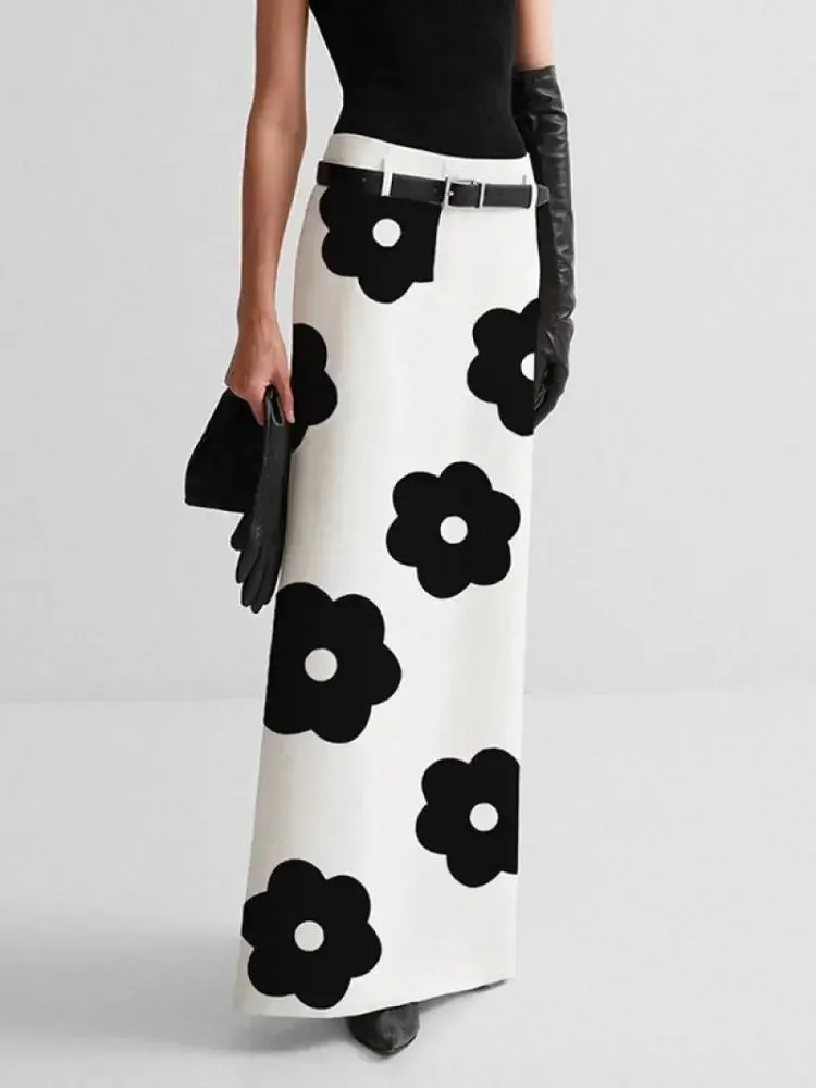 Onecozyday Women's Elegant Skirt Contrast Color Floral Printed High Waist H-line Full Length Skirts Split-Back Party Wear Skirts
Onecozyday Women's Elegant Skirt Contrast Color Floral Printed High Waist H-line Full Length Skirts Split-Back Party Wear Skirts