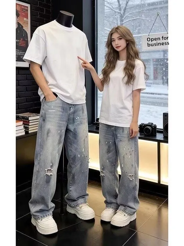 Men's Graffiti Hole Denim Jeans Summer Thin Wide Leg Straight Loose Long Pants American Street Style Casual Loose Fit Jeans
Men's Graffiti Hole Denim Jeans Summer Thin Wide Leg Straight Loose Long Pants American Street Style Casual Loose Fit Jeans