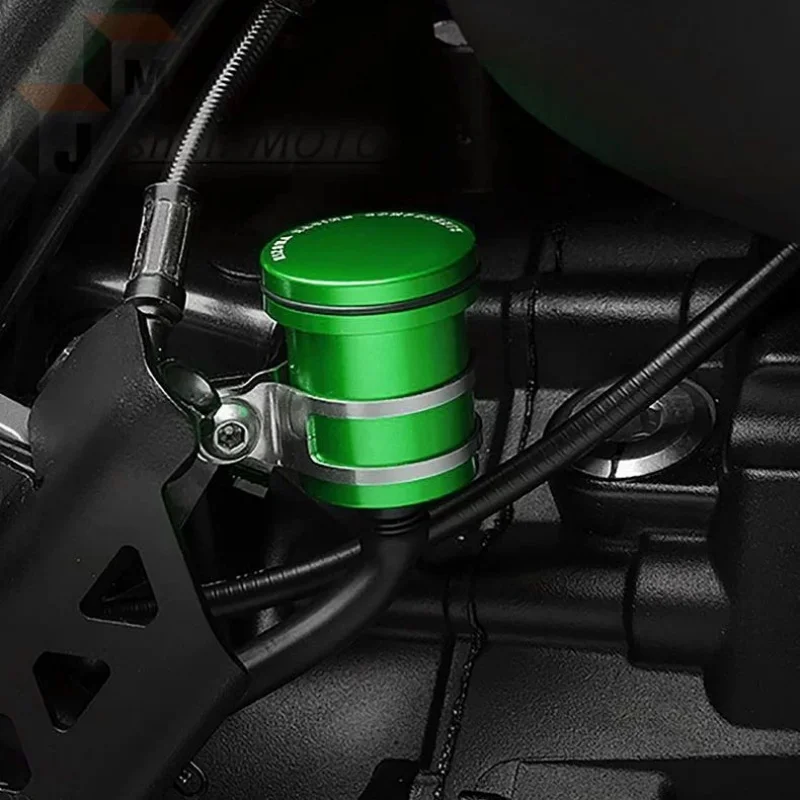 Front and rear disc brake direct push upper pump left and right brake pump circular oil cup for Aprilia kym Peugeot motorcycle
Front and rear disc brake direct push upper pump left and right brake pump circular oil cup for Aprilia kym Peugeot motorcycle