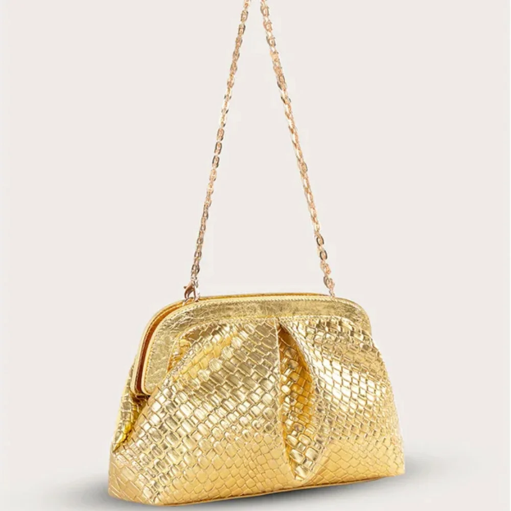 Creative Chain Pleated Woven Texture Bag Premium Color Zipper All-match Shoulder Messenger Bag
Creative Chain Pleated Woven Texture Bag Premium Color Zipper All-match Shoulder Messenger Bag