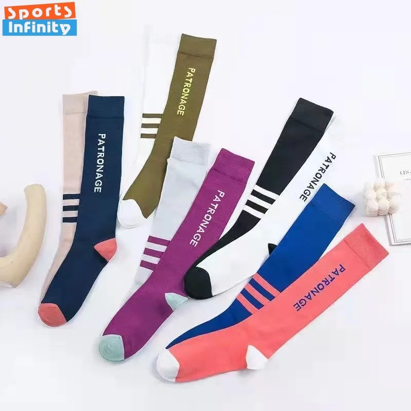 Новые модные носки до середины икры, женские цветные чулки с буквами, хлопковые дышащие спортивные носки для женщин, компрессионные носки
Новые модные носки до середины икры, женские цветные чулки с буквами, хлопковые дышащие спортивные носки для женщин, компрессионные носки