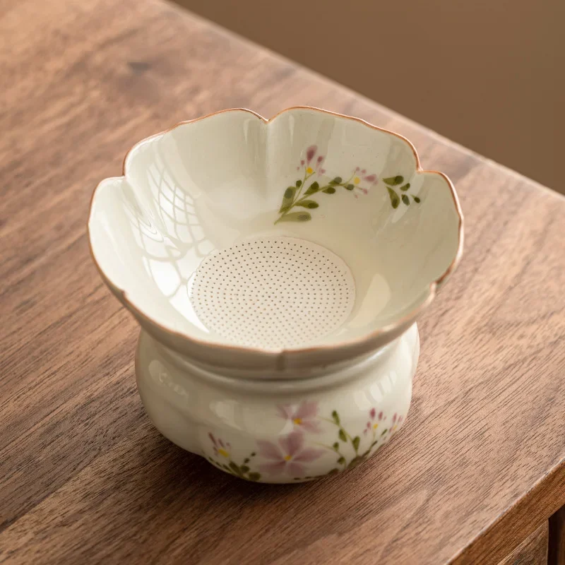 Hand Painted Little Daisy High-End Porcelain Strainer Household Tea Compartment Kung Fu Tea Utensils
Hand Painted Little Daisy High-End Porcelain Strainer Household Tea Compartment Kung Fu Tea Utensils