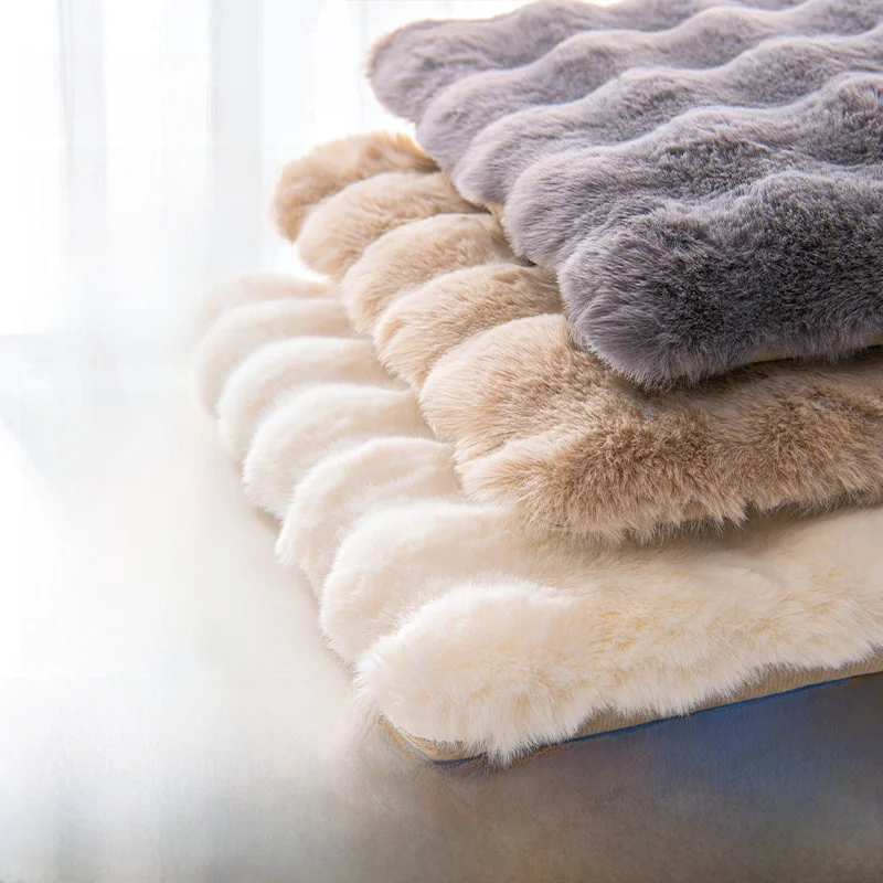 Thickened Rabbit Fur Sponge Chair Pad Home Office Winter Warm Dining Chair Cushion Modern Simple Style Easy to Clean
Thickened Rabbit Fur Sponge Chair Pad Home Office Winter Warm Dining Chair Cushion Modern Simple Style Easy to Clean