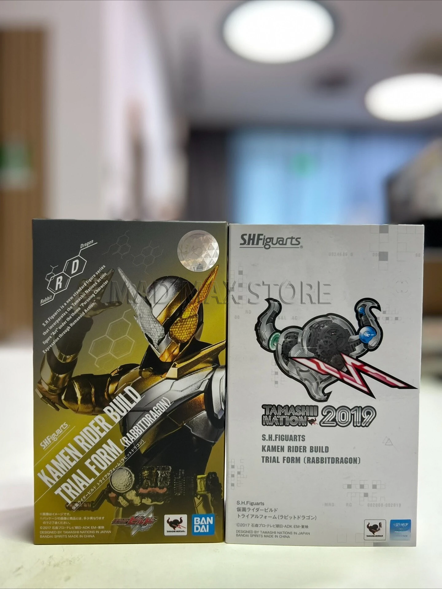 In Stock Bandai Genuine S.H. Figuarts Kamen Rider Genuine Bone Carving Collection PVC Collectible Model (default Box Damage)
In Stock Bandai Genuine S.H. Figuarts Kamen Rider Genuine Bone Carving Collection PVC Collectible Model (default Box Damage)