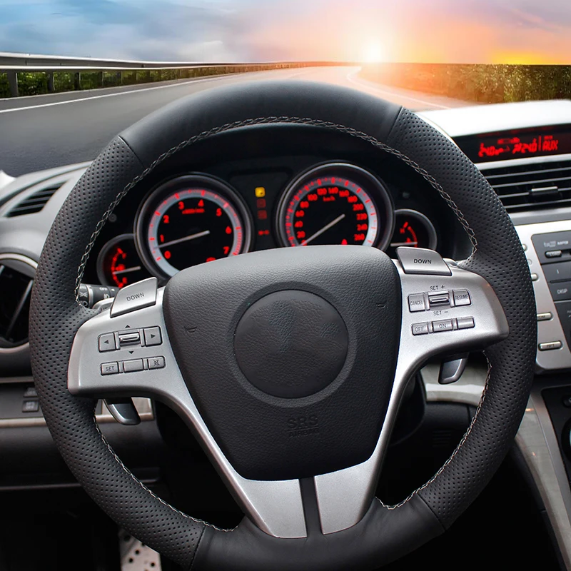 Чехол на руль автомобиля на заказ для Mazda 6 Atenza 2009-2013, аксессуары для интерьера, ручная вышивка, автоплетенные чехлы, автомобильный Стайлинг
Чехол на руль автомобиля на заказ для Mazda 6 Atenza 2009-2013, аксессуары для интерьера, ручная вышивка, автоплетенные чехлы, автомобильный Стайлинг