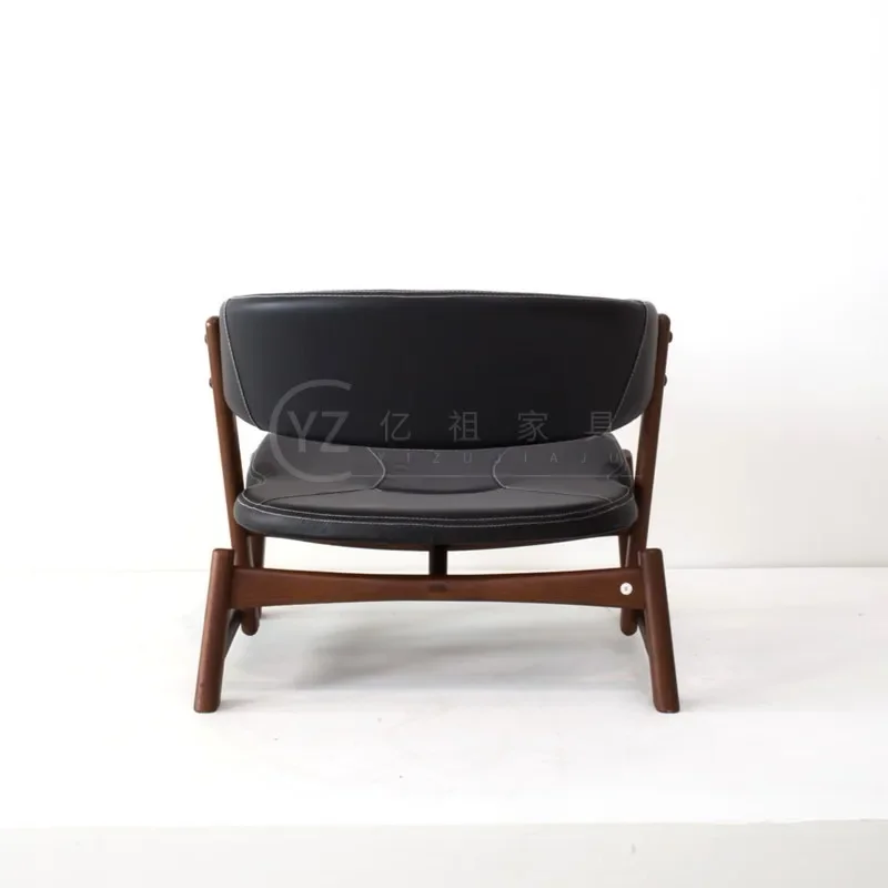 YZ Designer Creative Solid Wood Leather Art Couch B & Club Leisure Chair Conference
YZ Designer Creative Solid Wood Leather Art Couch B & Club Leisure Chair Conference
