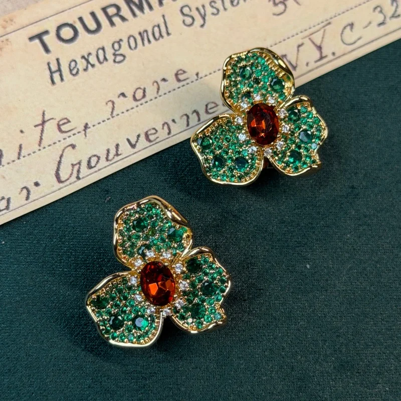 Vintage Orange Crystal Earrings Green Rhinestone Three Petal Flower Woman Luxury Jewelry Gift Designers Brand Trends 2026 New
Vintage Orange Crystal Earrings Green Rhinestone Three Petal Flower Woman Luxury Jewelry Gift Designers Brand Trends 2026 New