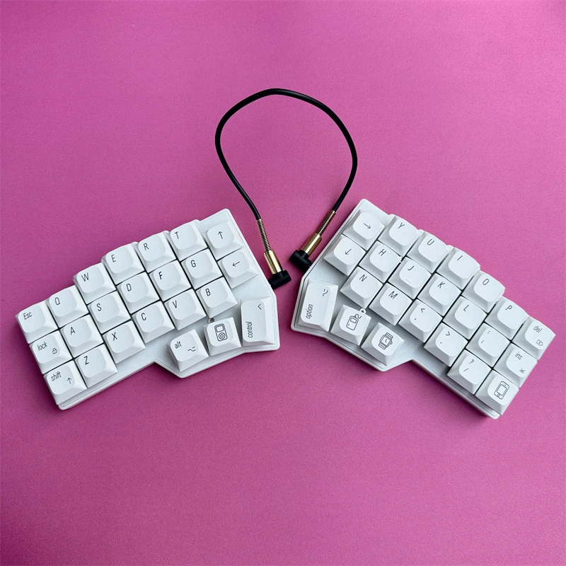 Corne V4 Split Keyboard Kit Ergonomic Mechanical Keyboards Support VIAL Wired RGB Custom Hot Swap Left and Right Hand Keyboards
Corne V4 Split Keyboard Kit Ergonomic Mechanical Keyboards Support VIAL Wired RGB Custom Hot Swap Left and Right Hand Keyboards