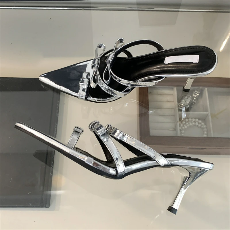 Eilyken Summer Narrow Band Butterfly knot Slippers Women Designer Pointed Clip Toe Thin Heels Slide Shoes Zapatos De Mujer
Eilyken Summer Narrow Band Butterfly knot Slippers Women Designer Pointed Clip Toe Thin Heels Slide Shoes Zapatos De Mujer