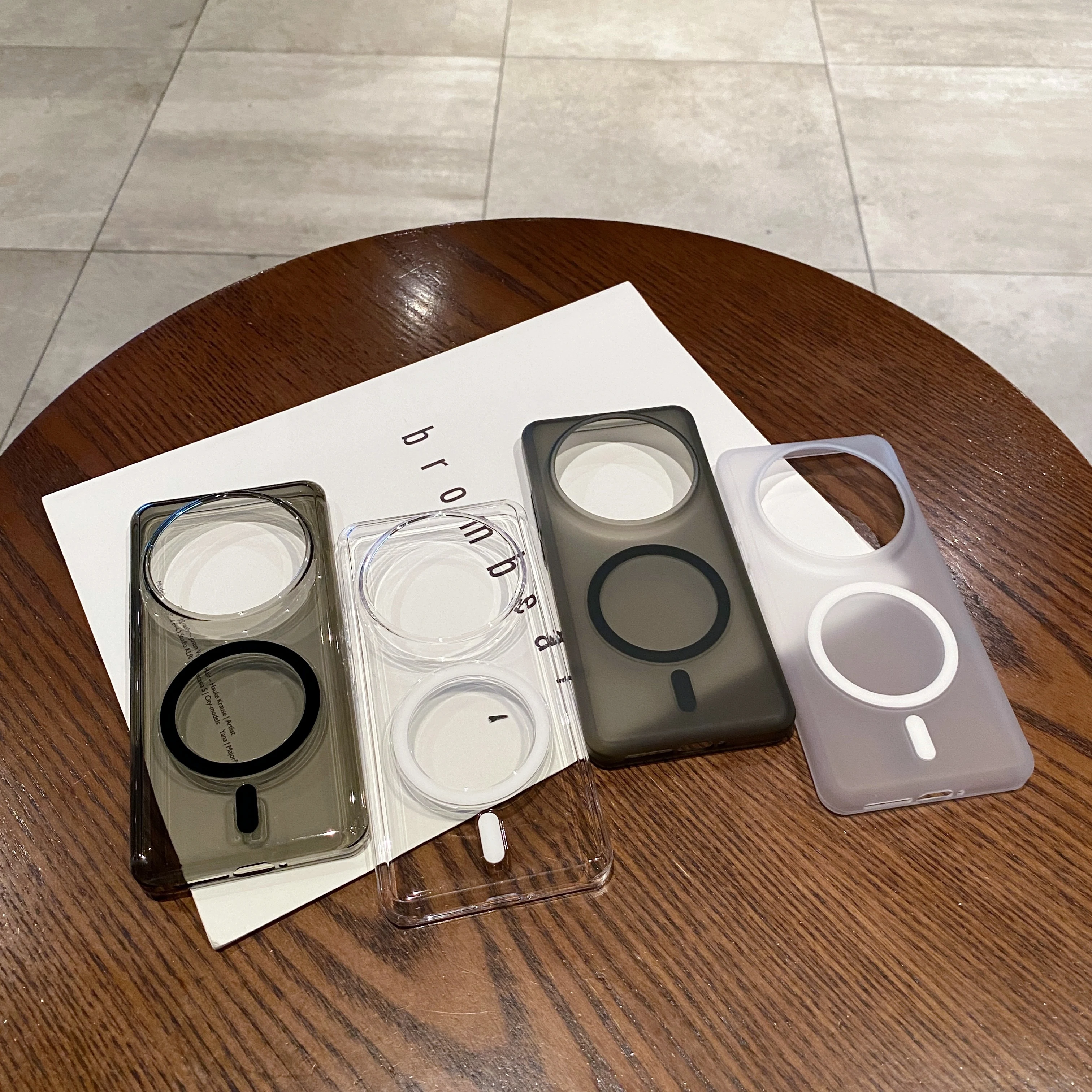 Shockproof Translucent Wireless Charging Magnetic Case For Xiaomi 15 Ultra Mi 14 Ultra 13Ultra, Slim Matte Hard Phone Cover
Shockproof Translucent Wireless Charging Magnetic Case For Xiaomi 15 Ultra Mi 14 Ultra 13Ultra, Slim Matte Hard Phone Cover