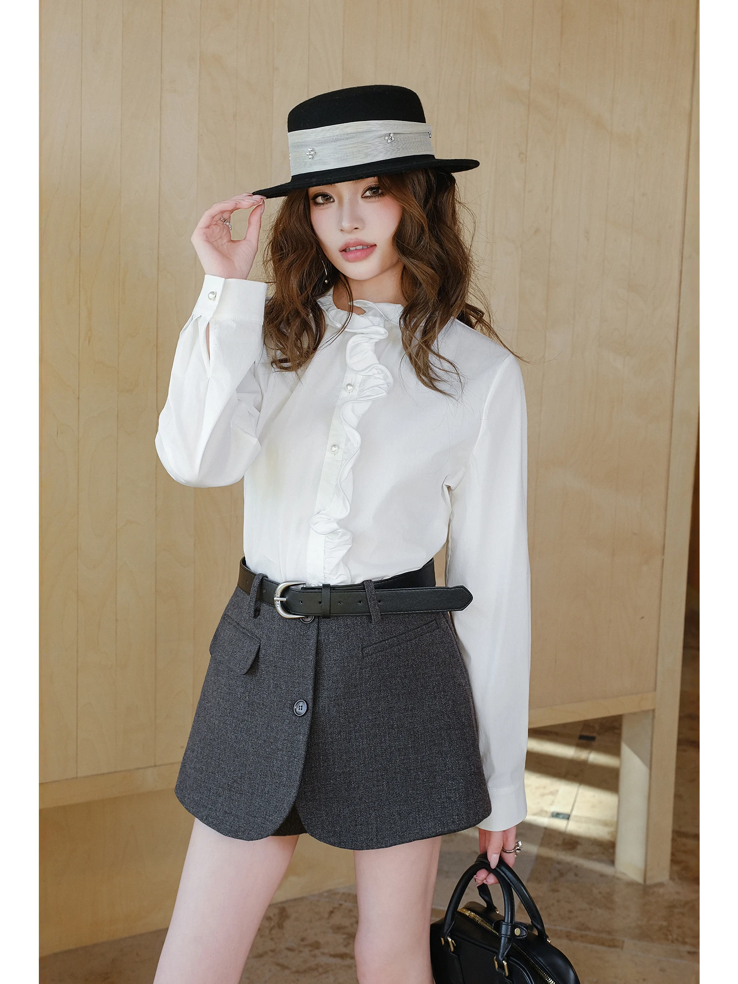 MIUCO White Cotton Shirt Women's Gentle Wood Grain Commute Versatile Top Spring Long Sleeve Stand Collar Breathable Pure...
MIUCO White Cotton Shirt Women's Gentle Wood Grain Commute Versatile Top Spring Long Sleeve Stand Collar Breathable Pure...