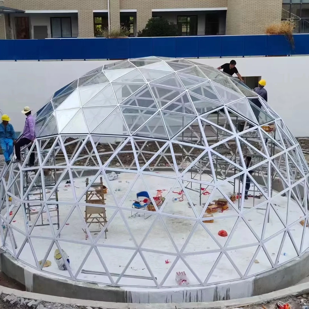 Modern Hotel-Style Tempered Glass Dome Tent Contemporary Chinese-Style PC Container Houses Outdoor Villa Sunroom Accommodation
Modern Hotel-Style Tempered Glass Dome Tent Contemporary Chinese-Style PC Container Houses Outdoor Villa Sunroom Accommodation