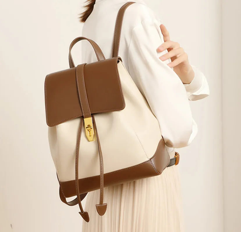 Backpack female new tide of fashion backpack shoulders large capacity cowhide bag female college students
Backpack female new tide of fashion backpack shoulders large capacity cowhide bag female college students