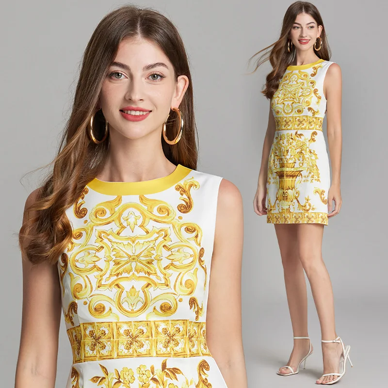 2025 Summer New Blue and White Porcelain Vintage Printed Sleeveless Women's Dress C001
2025 Summer New Blue and White Porcelain Vintage Printed Sleeveless Women's Dress C001