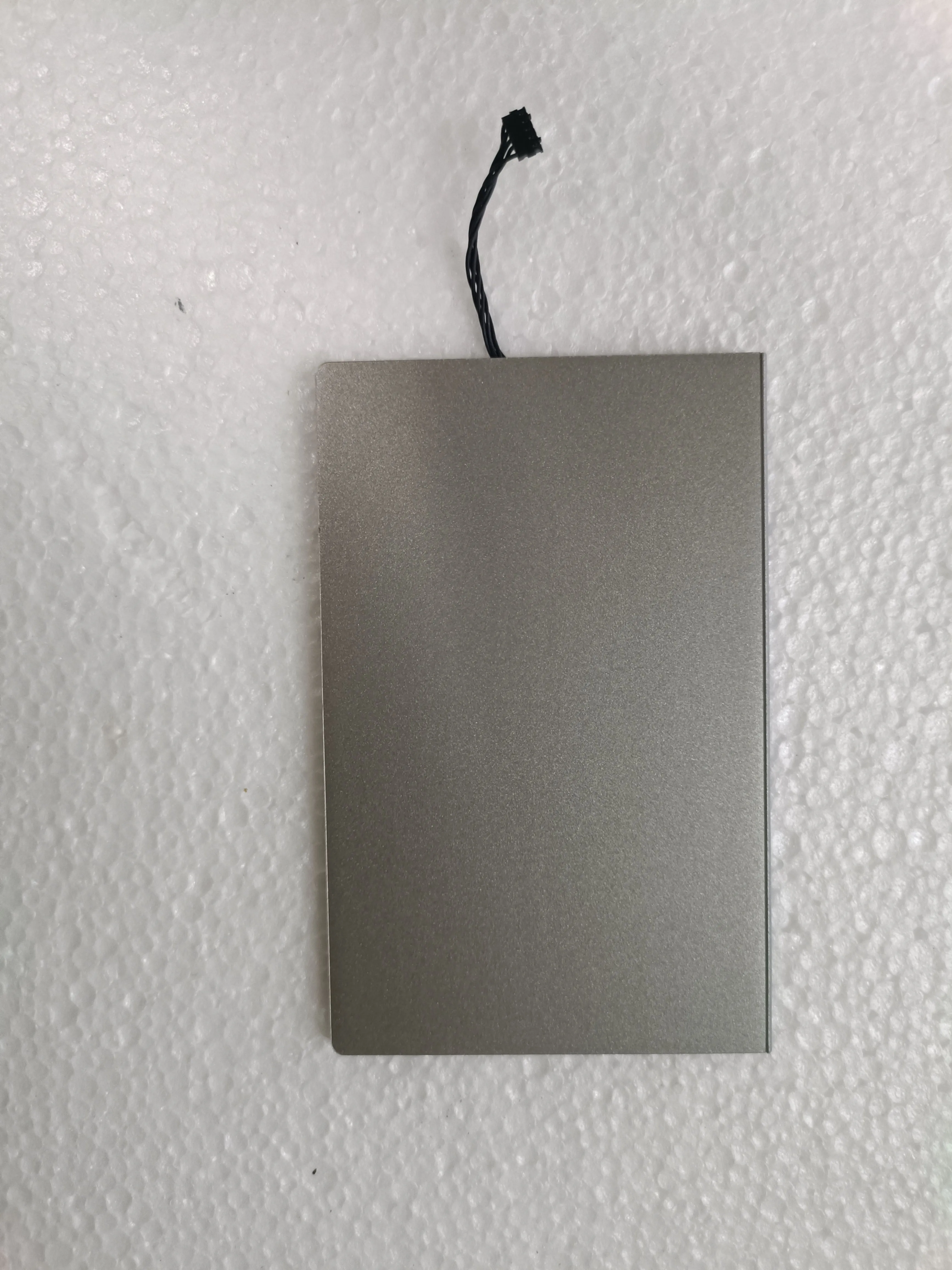 Used Original for Lenovo T480S T490S X390 X13 T14S E14 Gen1 Touchpad NFC Silver
Used Original for Lenovo T480S T490S X390 X13 T14S E14 Gen1 Touchpad NFC Silver