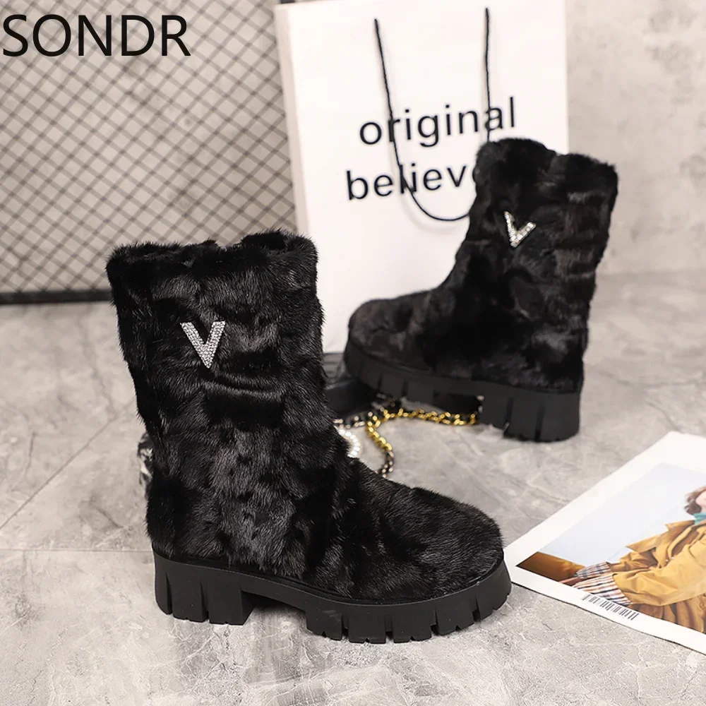 Womens Real Mink Fur Rhinestones Crystal Metal Chain Mid Calf Boots Platform Block Heel Shoes Warm Winter Snow Thick New 2023
Womens Real Mink Fur Rhinestones Crystal Metal Chain Mid Calf Boots Platform Block Heel Shoes Warm Winter Snow Thick New 2023