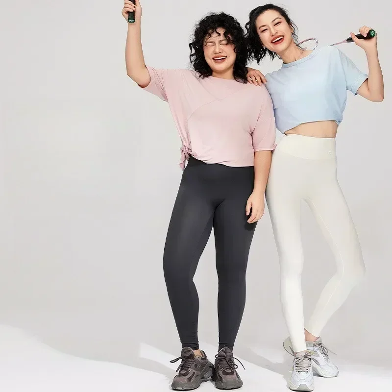 Sunscreen Black Yoga Pants with Nude Belly and Hip Lift Wear Thin High-waisted Stretch Women's Pants Over Them Seamless Leggings
Sunscreen Black Yoga Pants with Nude Belly and Hip Lift Wear Thin High-waisted Stretch Women's Pants Over Them Seamless Leggings