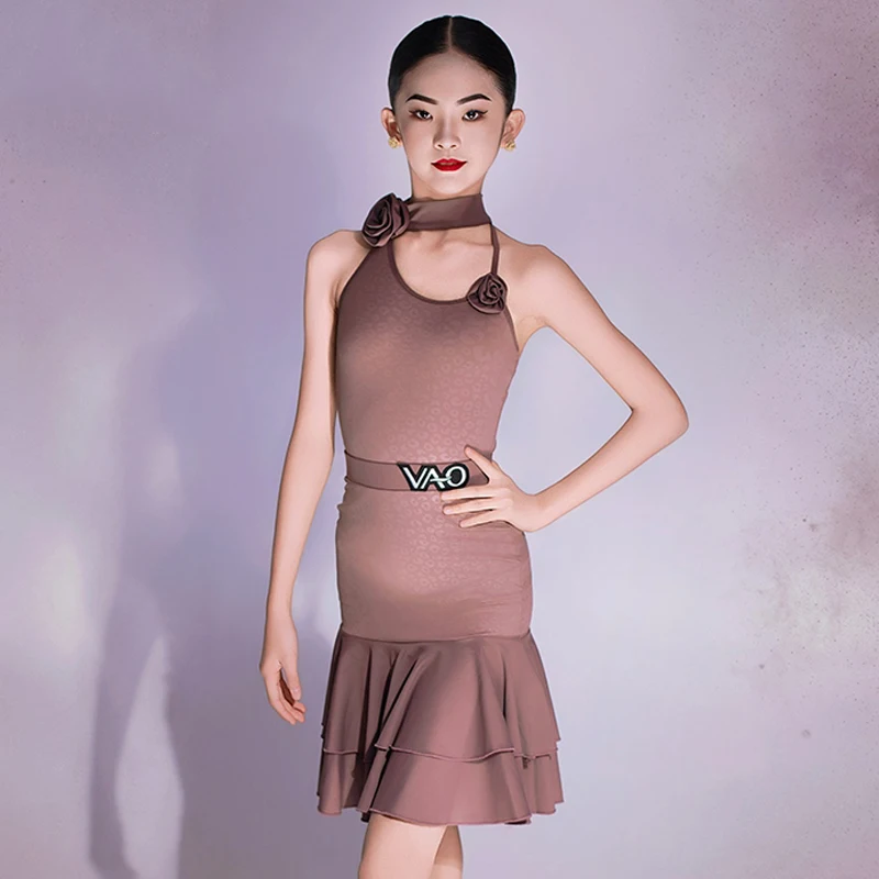 Kids Latin Dance Clothes Summer Girls Sleeveless Flower Dress Brown Set Practice Wear Performance Competition Costume BL14807
Kids Latin Dance Clothes Summer Girls Sleeveless Flower Dress Brown Set Practice Wear Performance Competition Costume BL14807