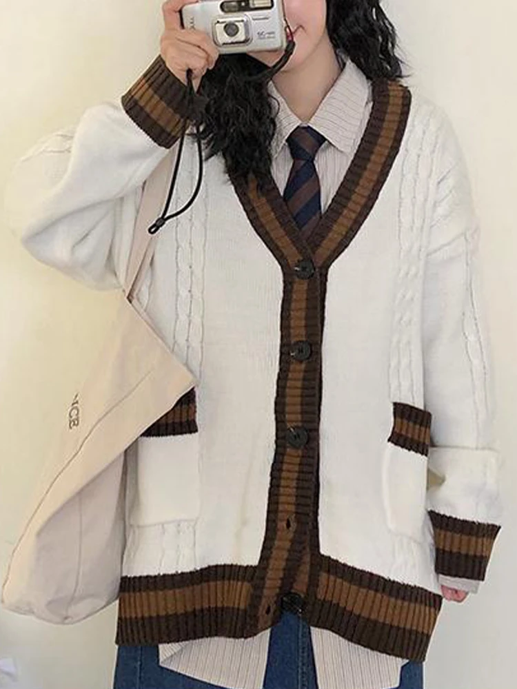 Preppy Cardigan Sweater Women Oversized Korean Patchwork Knitted Sweater Female Casual loose V neck Button Ladies Cardigan Coat
Preppy Cardigan Sweater Women Oversized Korean Patchwork Knitted Sweater Female Casual loose V neck Button Ladies Cardigan Coat