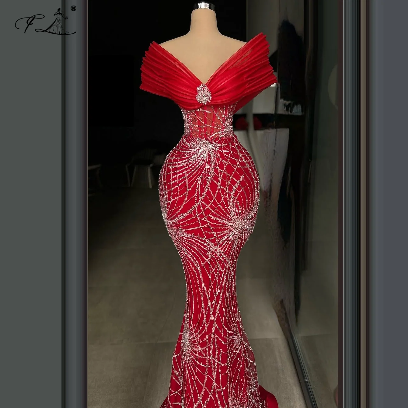 Red One-shoulder V-neck mermaid evening dress with sequins and rhinestones wedding party dress prom dress custom made
Red One-shoulder V-neck mermaid evening dress with sequins and rhinestones wedding party dress prom dress custom made