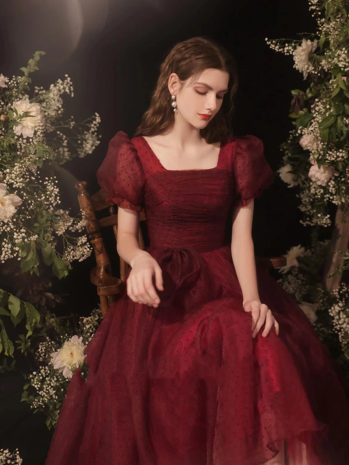 Burgundy Evening Dresses Puff Sleeve A Line Elegant Square Collar Polka Dot Tulle Daily Toast Formal Party Gown Vestido De Festa
Burgundy Evening Dresses Puff Sleeve A Line Elegant Square Collar Polka Dot Tulle Daily Toast Formal Party Gown Vestido De Festa