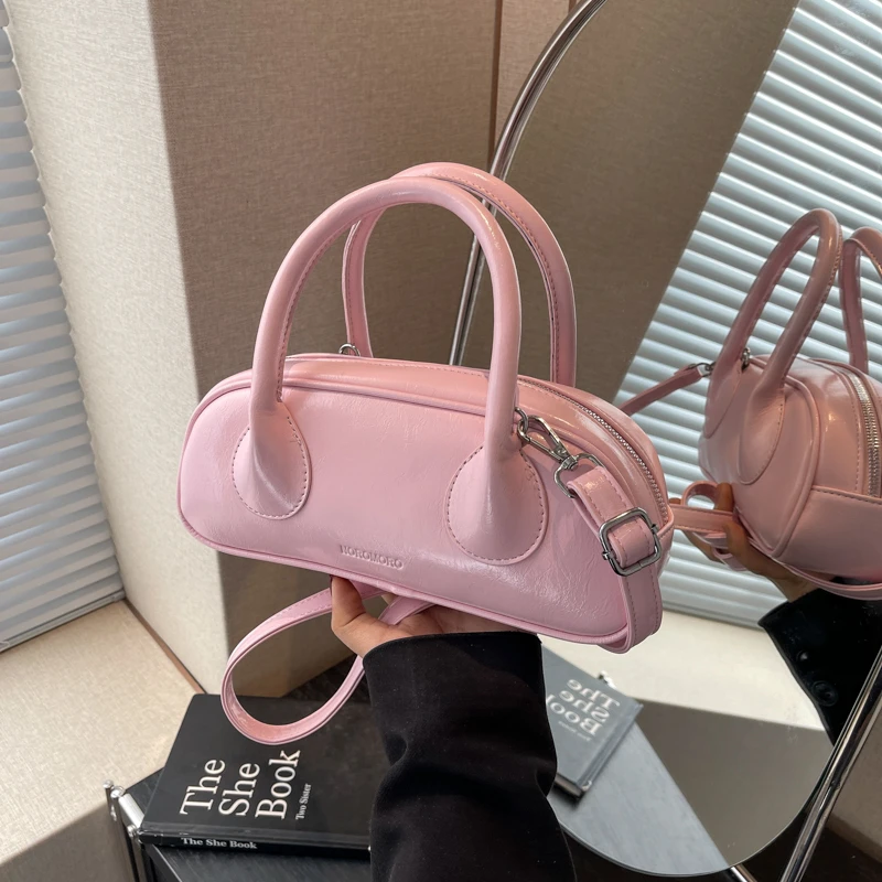 Interior Compartment Casual Solid Shoulder Bags Sewing Thread 2024 High Quality Bags for Women Zipper Pu Women's Handbags
Interior Compartment Casual Solid Shoulder Bags Sewing Thread 2024 High Quality Bags for Women Zipper Pu Women's Handbags