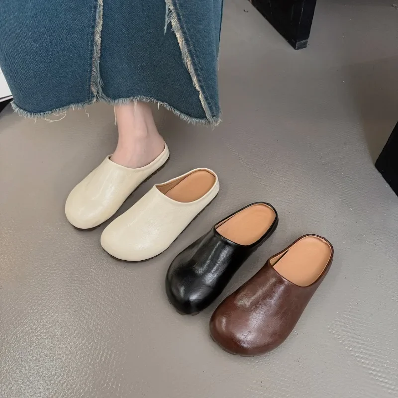 New Spring Autumn Women's Boken Slippers Cover Toe Flat Leaked Heel Women Shoes Leisure Versatile Soft Sole Zapatillas De Mujer
New Spring Autumn Women's Boken Slippers Cover Toe Flat Leaked Heel Women Shoes Leisure Versatile Soft Sole Zapatillas De Mujer