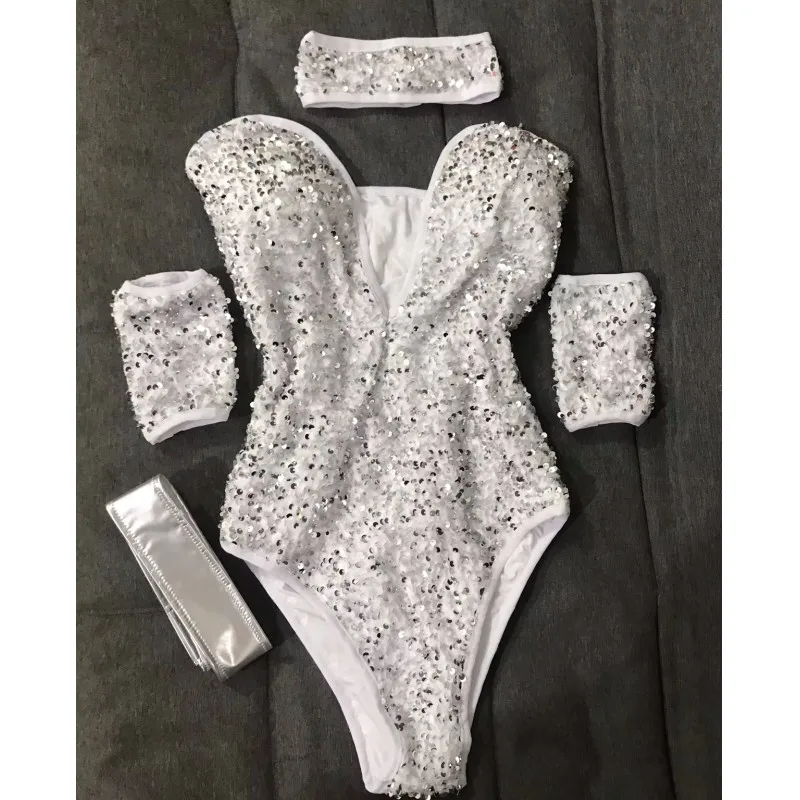 Сексуальное боди с низкой грудью и серебряными блестками, колготки для ночного клуба, бара, сценической одежды, бар, DJ, танцовщица, командного шоу, танцевальный костюм Gogo
Сексуальное боди с низкой грудью и серебряными блестками, колготки для ночного клуба, бара, сценической одежды, бар, DJ, танцовщица, командного шоу, танцевальный костюм Gogo