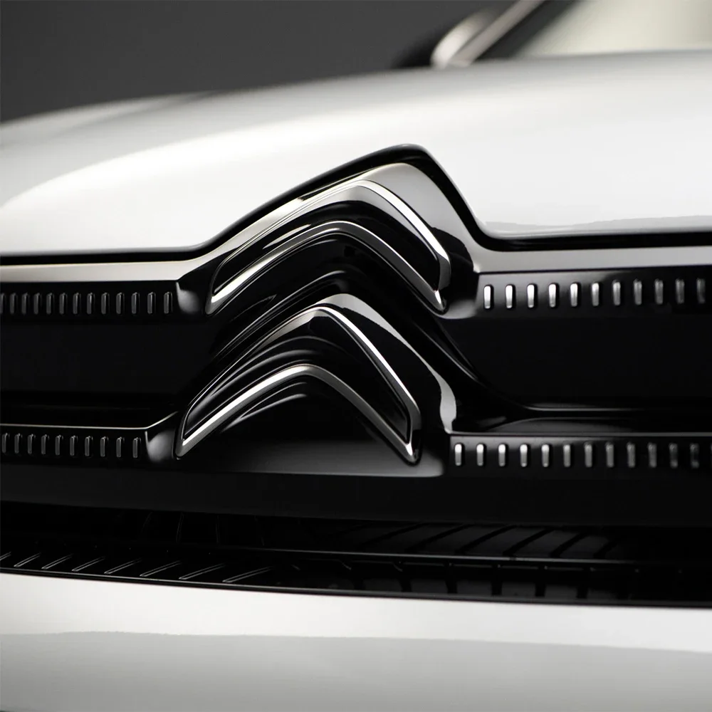 Наклейка на автомобиль 2026 года, 1 шт., из АБС-пластика, для капота и багажника, декоративный логотип, аксессуары для Citroen C1, C2, C4L, VTS, C-ELYSEE, C3-XR, C5
Наклейка на автомобиль 2026 года, 1 шт., из АБС-пластика, для капота и багажника, декоративный логотип, аксессуары для Citroen C1, C2, C4L, VTS, C-ELYSEE, C3-XR, C5