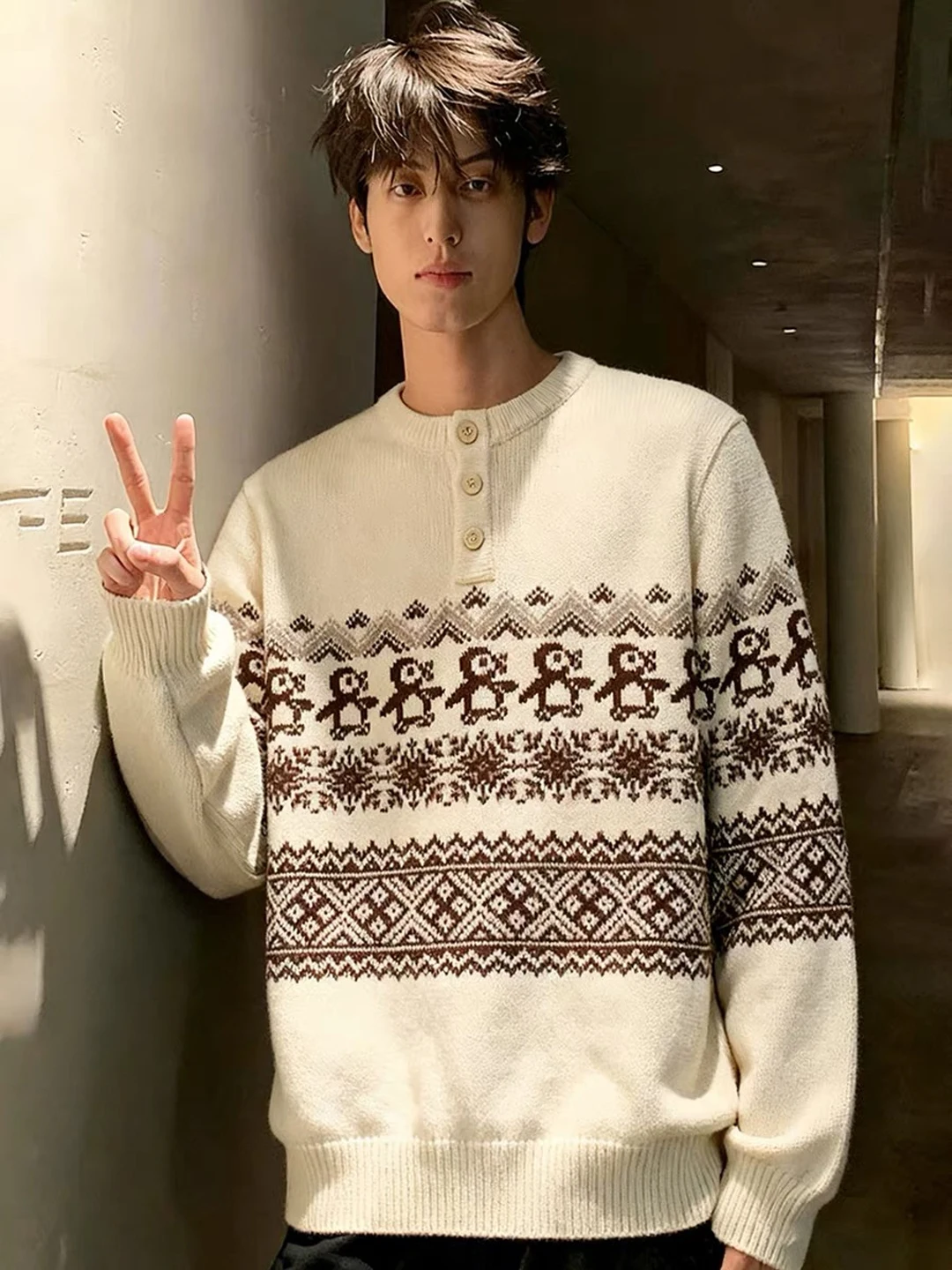 Soft Cozy Men's Henry Collar Knitwear Tai Chiism Autumn Winter High Sensation Long Sleeve round Neck Pullover Geometric Pattern
Soft Cozy Men's Henry Collar Knitwear Tai Chiism Autumn Winter High Sensation Long Sleeve round Neck Pullover Geometric Pattern