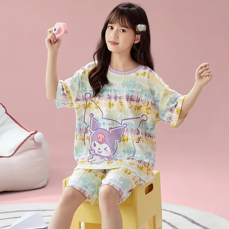 Summer Children's Cartoon Short Sleeved Shorts Girl Parent-child Pajamas Set
Summer Children's Cartoon Short Sleeved Shorts Girl Parent-child Pajamas Set
