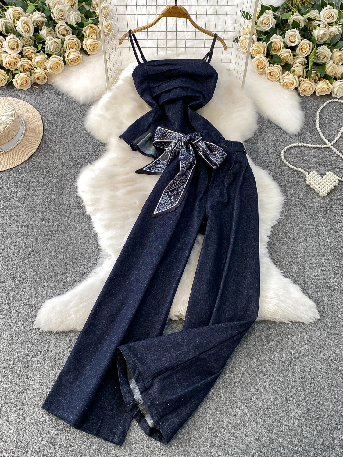 Faionable Wind Godd Sle светящийся асимметричный джинсовый ремень с разрезом, жилет с поясом, комплект длинных брюк для похудения для молодых женщин
Faionable Wind Godd Sle светящийся асимметричный джинсовый ремень с разрезом, жилет с поясом, комплект длинных брюк для похудения для молодых женщин