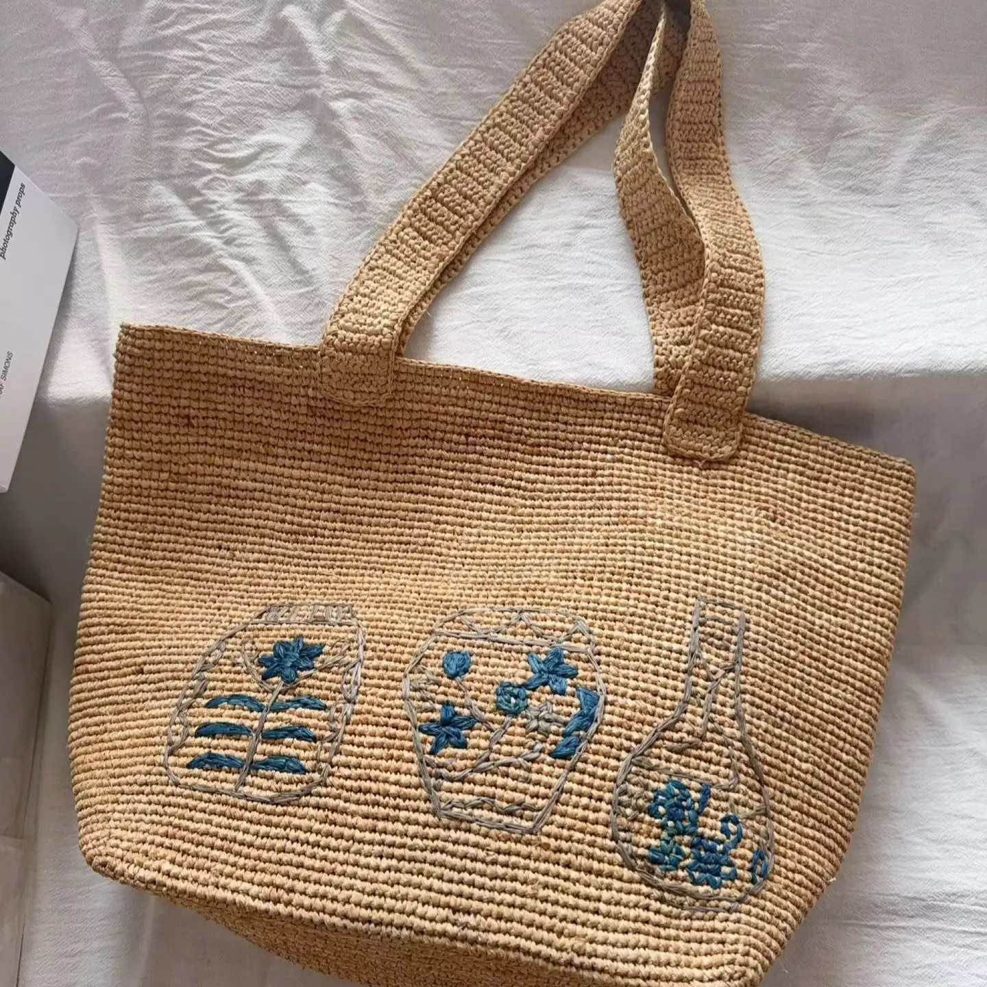 Casual Woven Messenger Embroidery Tote Bag Summer Beach Handbag Raffia Women Large Capacity Straw Weave Leisure Travel Bag
Casual Woven Messenger Embroidery Tote Bag Summer Beach Handbag Raffia Women Large Capacity Straw Weave Leisure Travel Bag