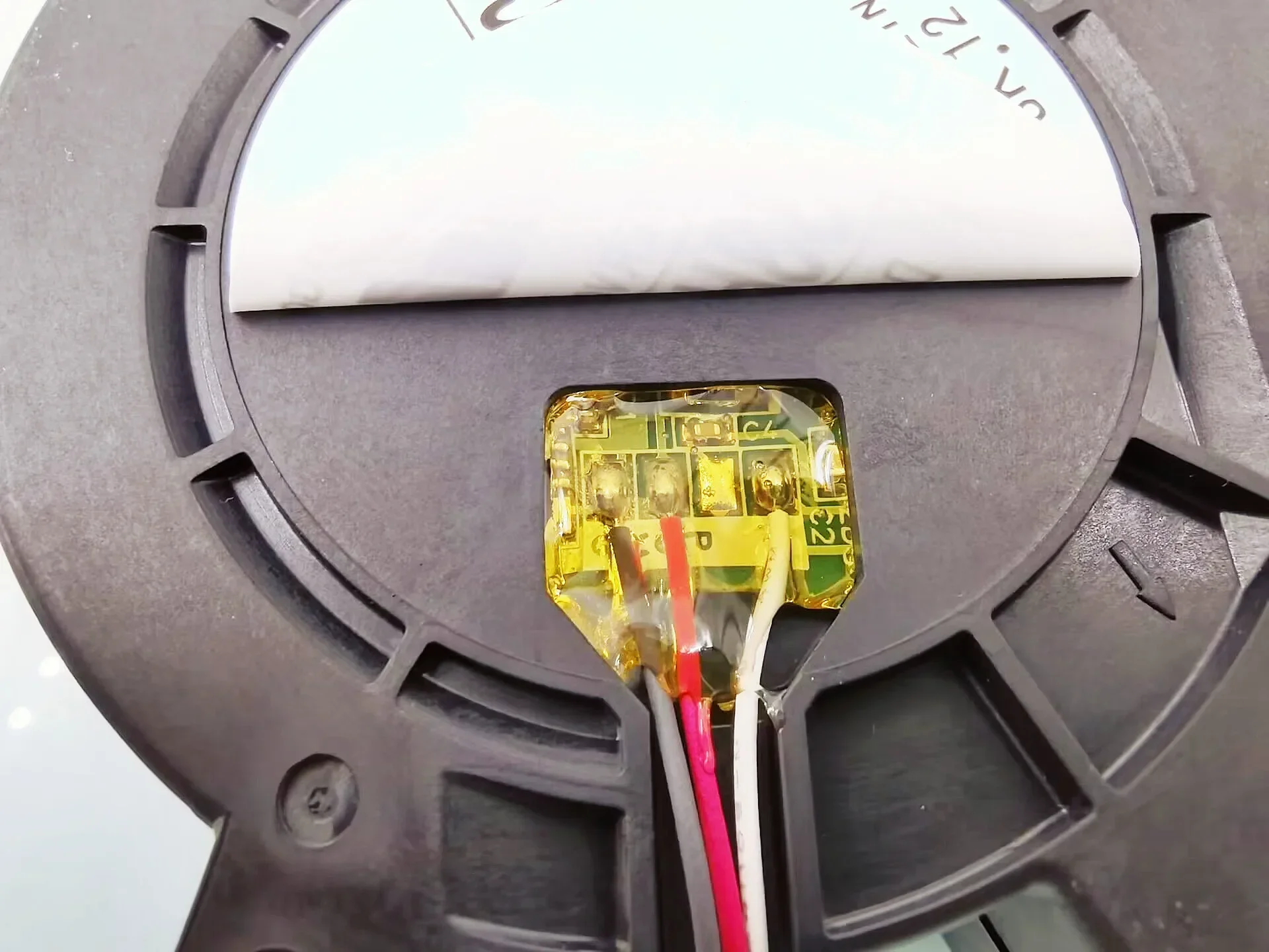 aa Совершенно новый турбовентилятор NIDEC с двойным шариком 9733 влагостойкий E1033H12B5AP-C9 12 В 0,25 А
aa Совершенно новый турбовентилятор NIDEC с двойным шариком 9733 влагостойкий E1033H12B5AP-C9 12 В 0,25 А