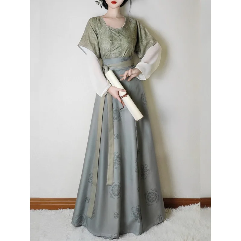Dunhuang Printed Tang Style Jacket & Round Neck Shirt Spring Autumn Set
Dunhuang Printed Tang Style Jacket & Round Neck Shirt Spring Autumn Set