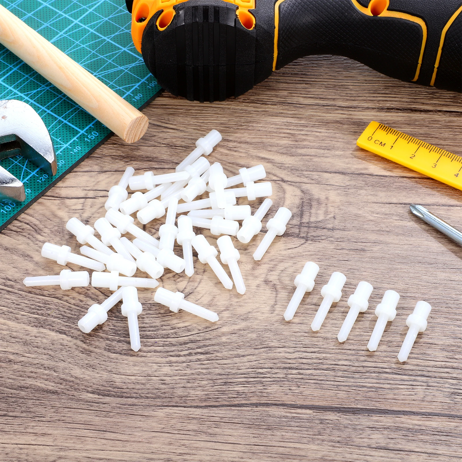60pcs Shutter Repair Pins Plastic Material Flexible Durable Easy Use Universal Window Fixing Square Louvers Replacement
60pcs Shutter Repair Pins Plastic Material Flexible Durable Easy Use Universal Window Fixing Square Louvers Replacement