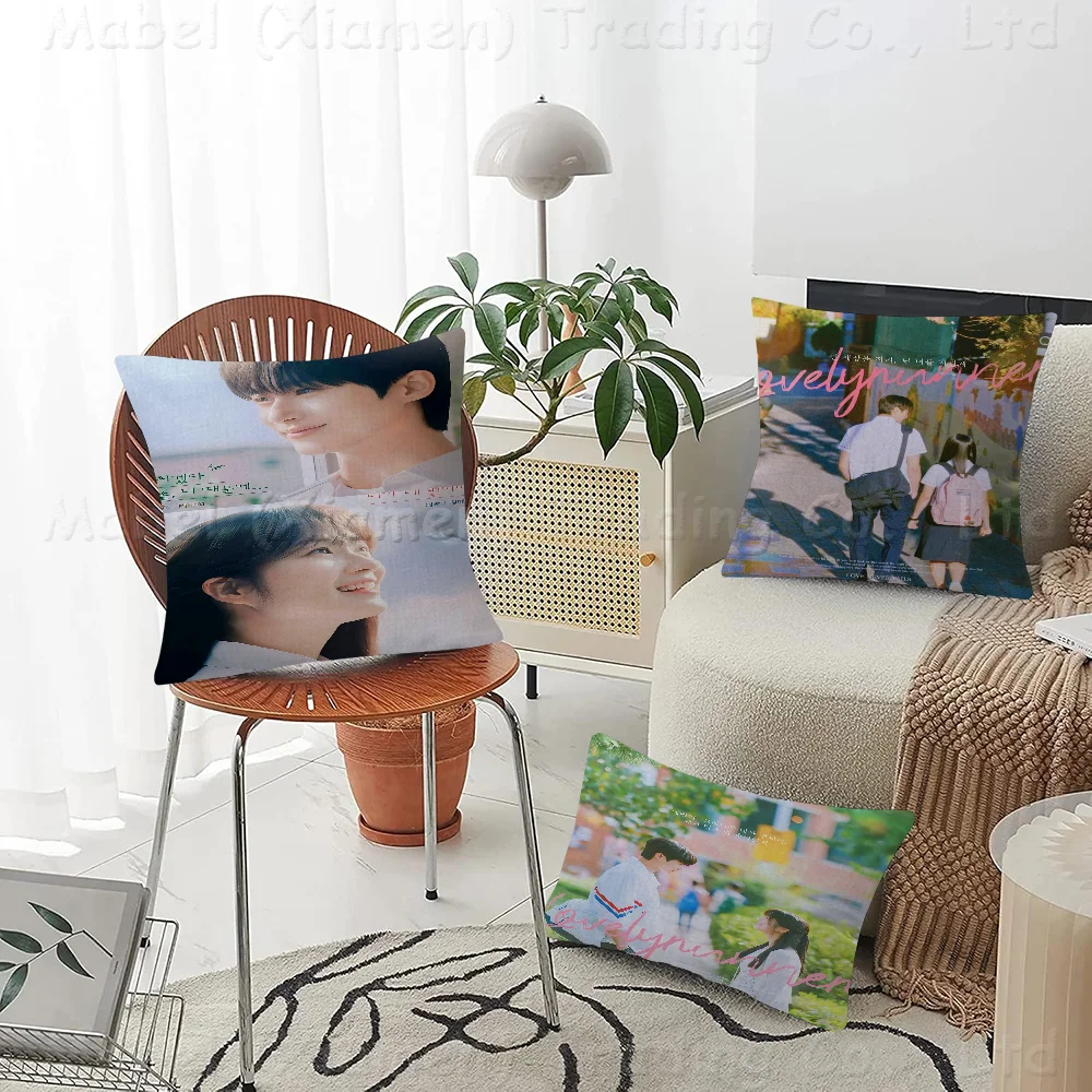 TV Lovely Runner Cushion Cover Decorative Pillow Sofa Home Decor Case Pillow Cases
TV Lovely Runner Cushion Cover Decorative Pillow Sofa Home Decor Case Pillow Cases