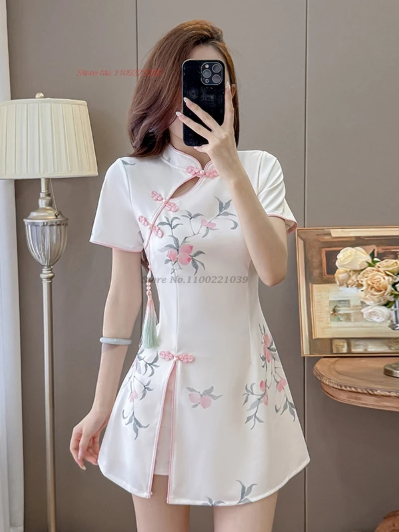 2026 chinese traditional nightclub dress improved qipao vintage flower print cheongsam dress+shorts set hotel spa work dress
2026 chinese traditional nightclub dress improved qipao vintage flower print cheongsam dress+shorts set hotel spa work dress