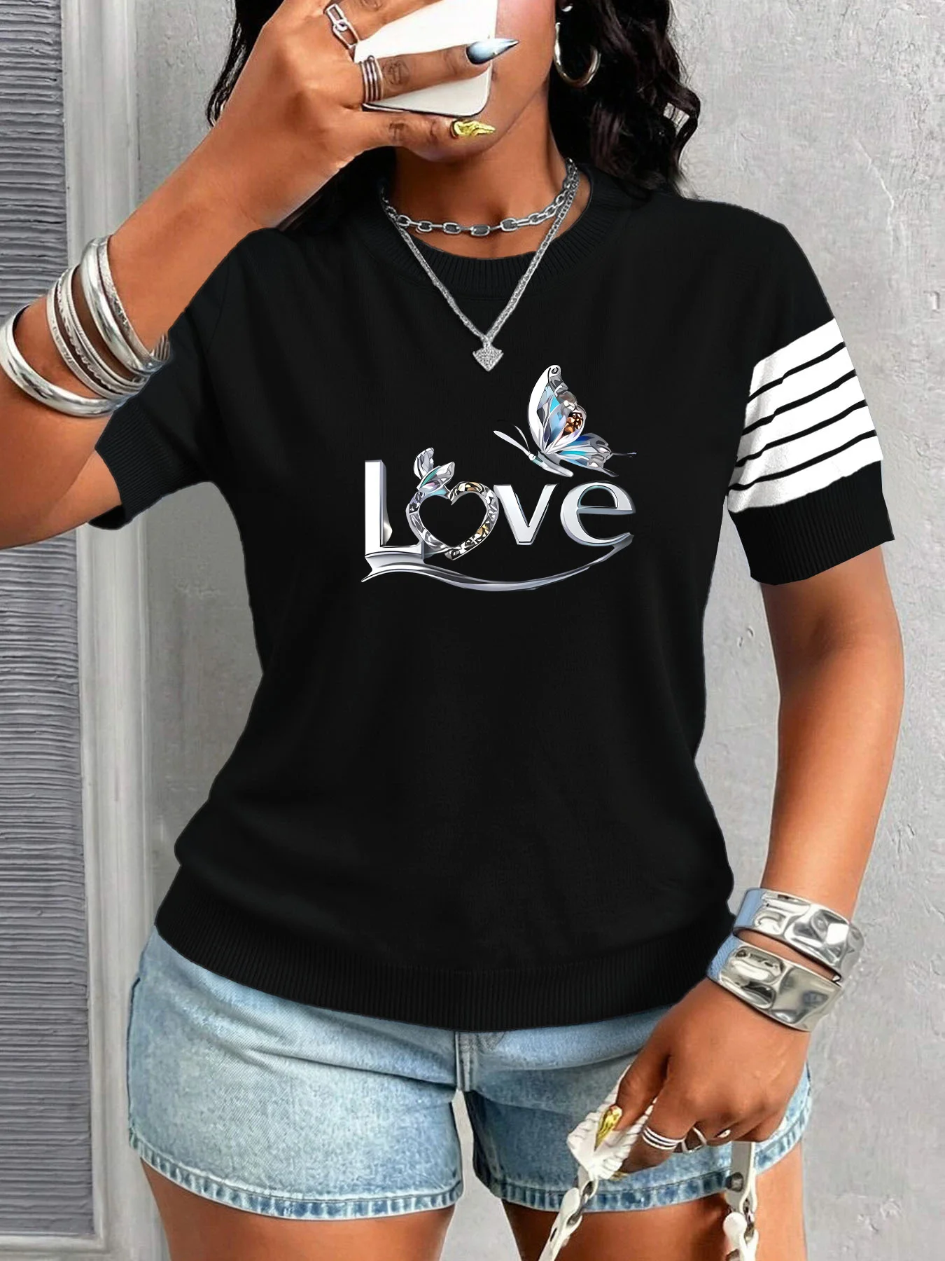 Women's Love & Butterfly Print Striped Sleeve Knit Sweater sweater
Women's Love & Butterfly Print Striped Sleeve Knit Sweater sweater