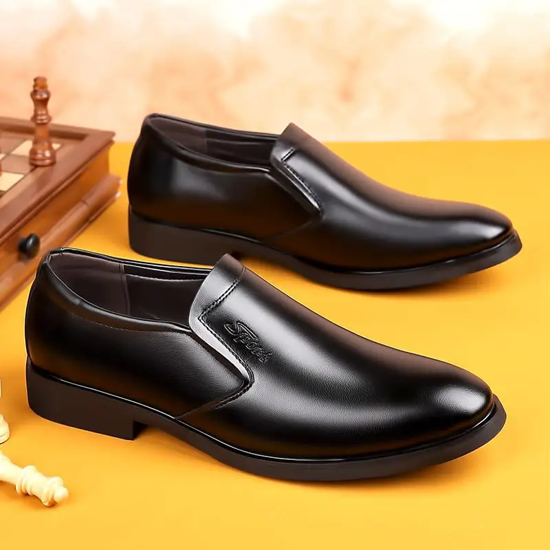 Men Business Formal Leather Shoes PU Office Covered Black Shoes Slip-Ons JZ-1667
Men Business Formal Leather Shoes PU Office Covered Black Shoes Slip-Ons JZ-1667
