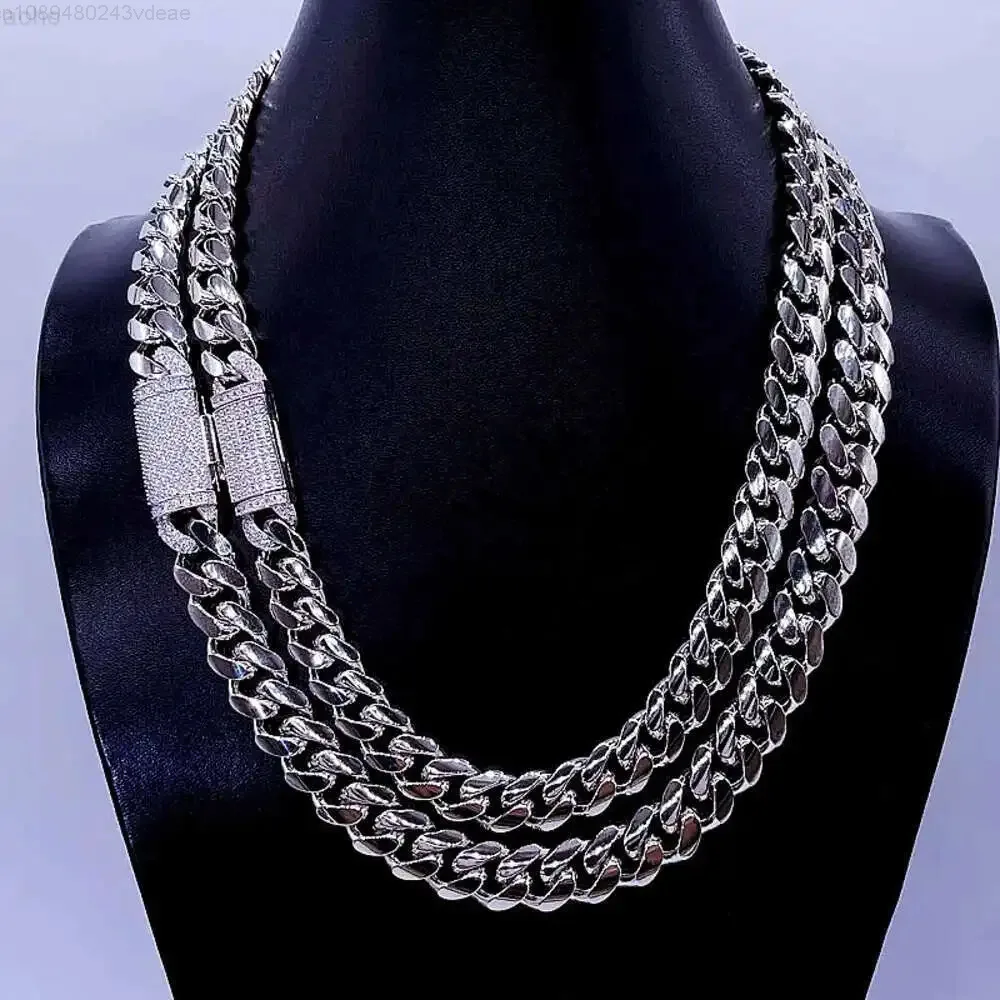 Buss Down No Fade Handcrafted Work Miami Cuban Thick 12mm Iced Out Moissanite Lock Solid Cuban Chain Cuban Link
Buss Down No Fade Handcrafted Work Miami Cuban Thick 12mm Iced Out Moissanite Lock Solid Cuban Chain Cuban Link