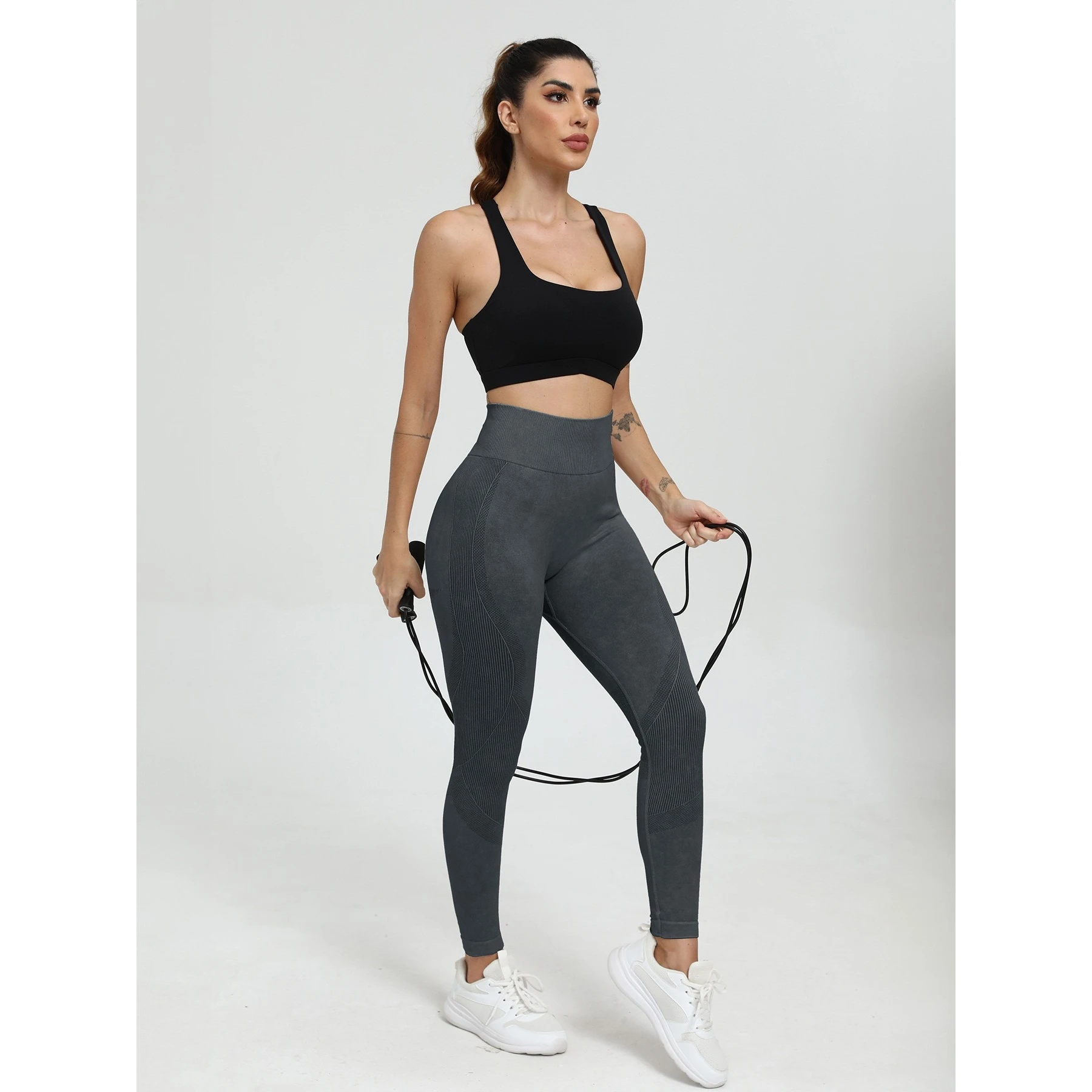 Матовые леггинсы для йоги и фитнеса для женщин: облегающие, с надписями, мягкие, удобные, дышащие
Матовые леггинсы для йоги и фитнеса для женщин: облегающие, с надписями, мягкие, удобные, дышащие