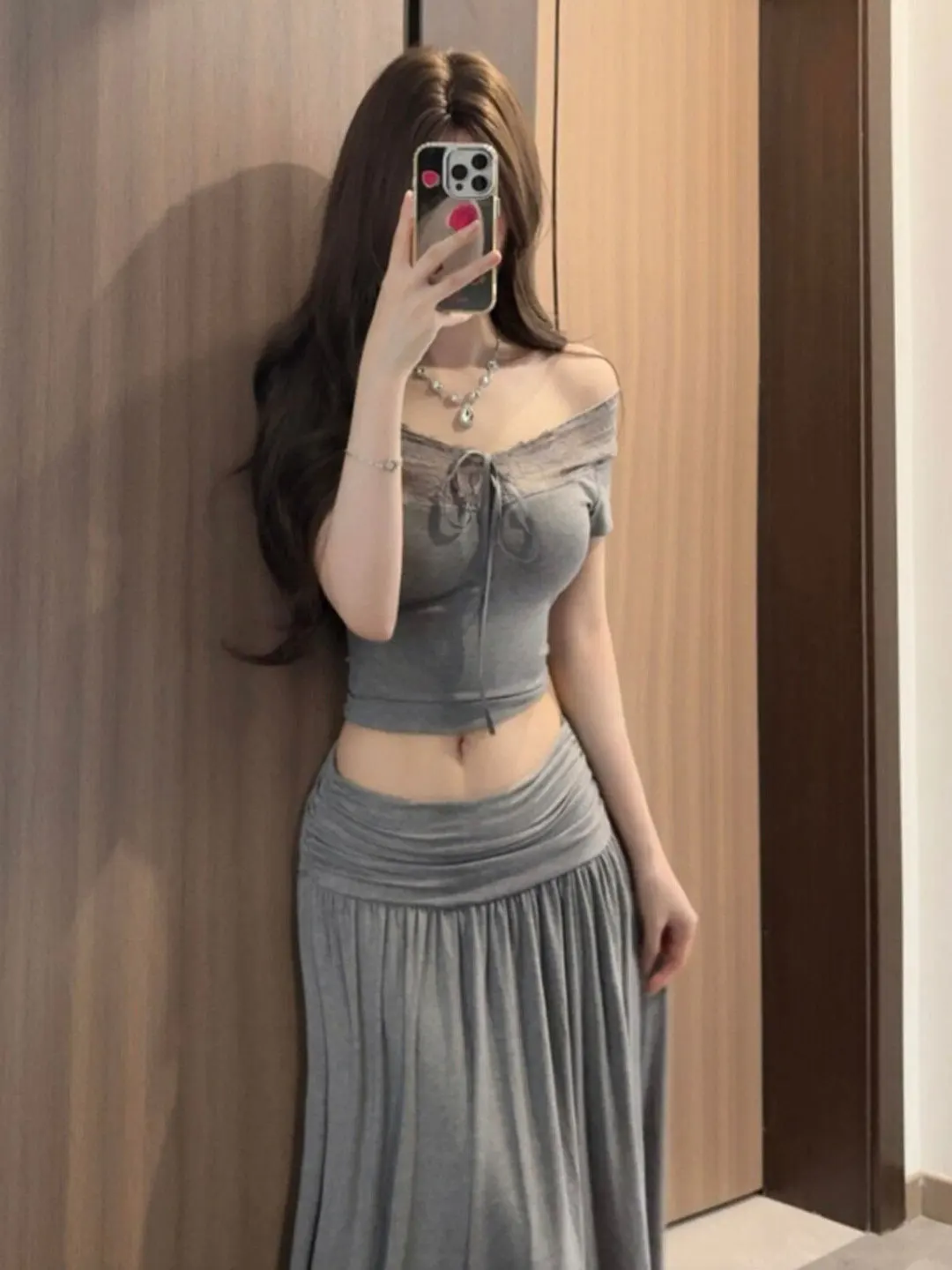 Retro Style Two-Piece Set Shoulder Bared Top And Halter Skirt Comfortable Breathable Summer Outfit for Women High Waist Long ...
Retro Style Two-Piece Set Shoulder Bared Top And Halter Skirt Comfortable Breathable Summer Outfit for Women High Waist Long ...