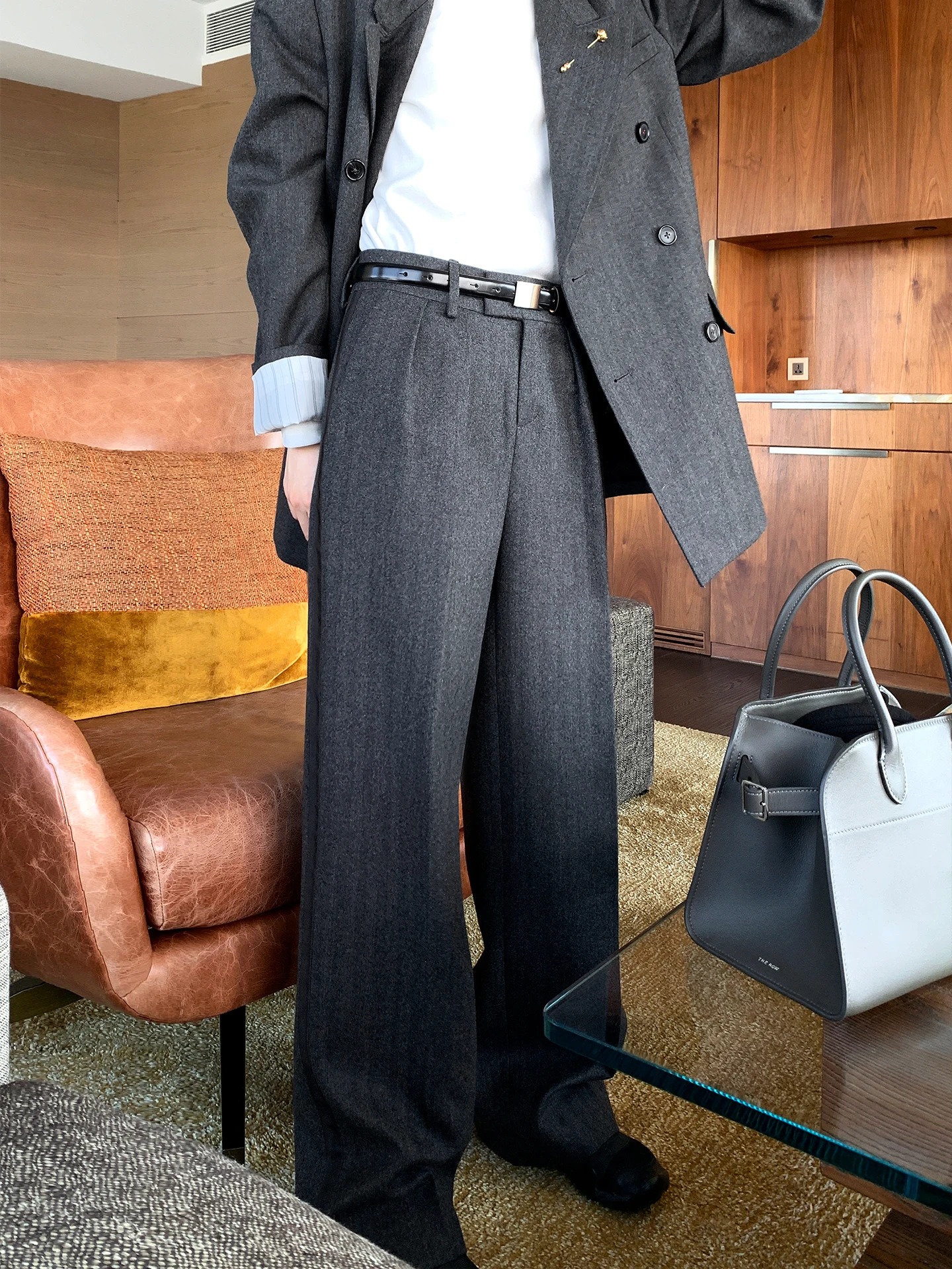 MUALLYCHEN Woolen Tweed Pants High Waist Straight Leg Long Trousers Sensory Precision Spun Wool Drapey Side Weave Belt
MUALLYCHEN Woolen Tweed Pants High Waist Straight Leg Long Trousers Sensory Precision Spun Wool Drapey Side Weave Belt