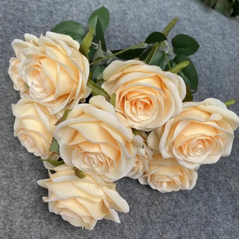 4pcs Artificial Champagne Roses Silk Fake Flowers Restaurant Decor 9 Heads Rose Bouquet Simulated Flower Auditorium Decorative
4pcs Artificial Champagne Roses Silk Fake Flowers Restaurant Decor 9 Heads Rose Bouquet Simulated Flower Auditorium Decorative