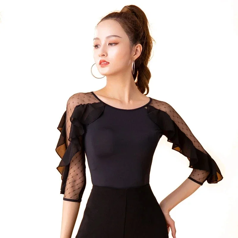 Women ballroom Modern O-neck Sexy Latin dance clothes lady Fashion Practice Costume Tulle sleeves performance Dance shirt
Women ballroom Modern O-neck Sexy Latin dance clothes lady Fashion Practice Costume Tulle sleeves performance Dance shirt