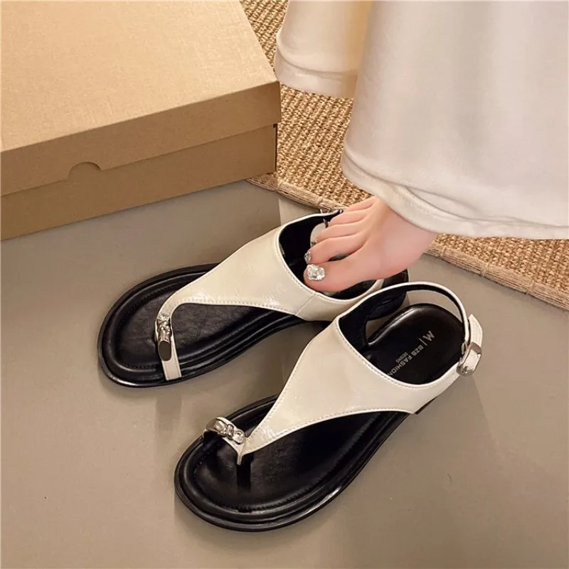 New Summer Clip Toe Women Gladiator Flats Sandals Street Style Narrow Band Shoes Elegant Beach Vacation
New Summer Clip Toe Women Gladiator Flats Sandals Street Style Narrow Band Shoes Elegant Beach Vacation